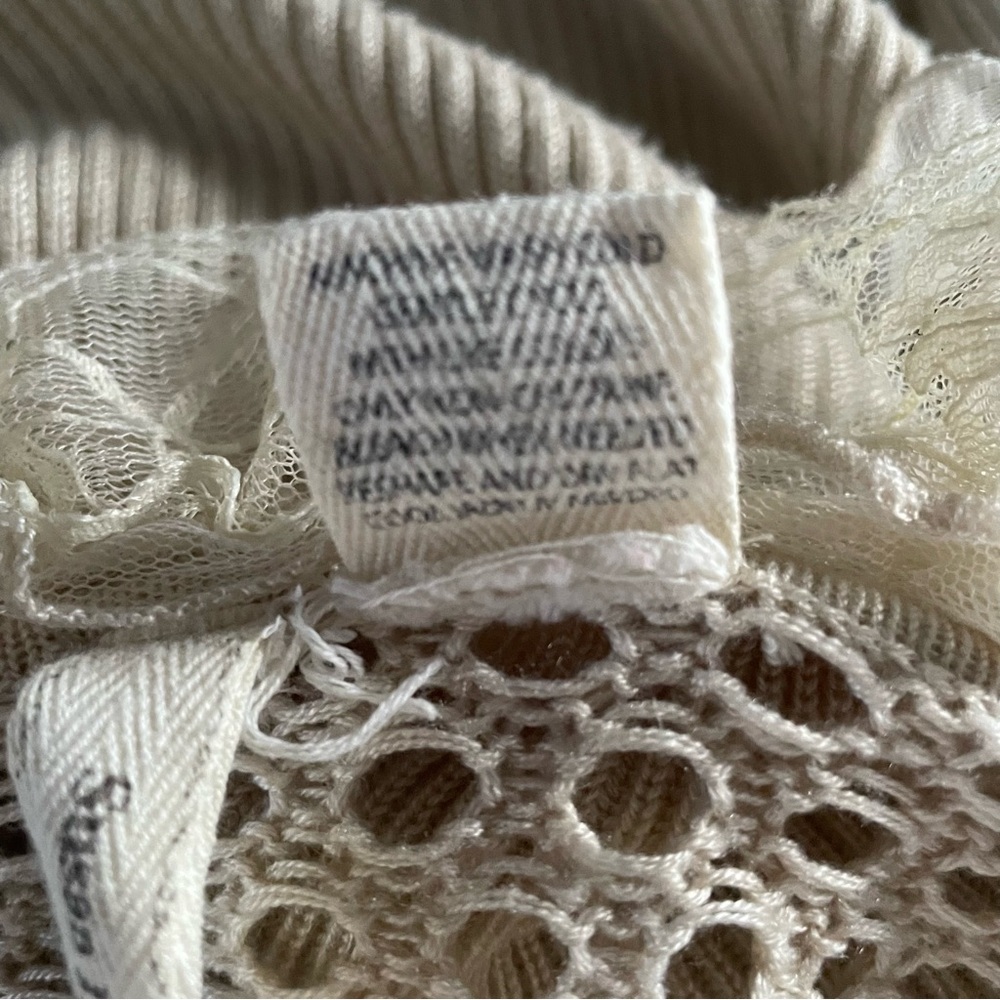 Susan Lawrence Cream Ruffled Sweater - Picture 7 of 7
